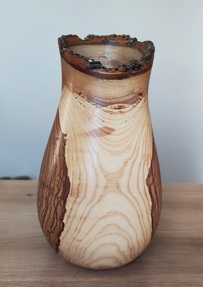 Dřevěná váza "Lidka"