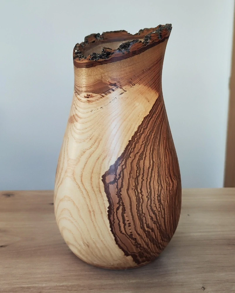 Dřevěná váza "Lidka"